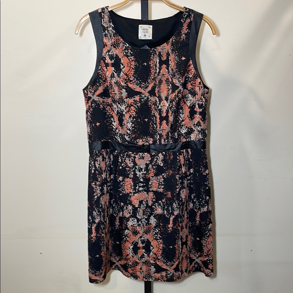 mac + jac Black and Coral Patterned Mini Dress